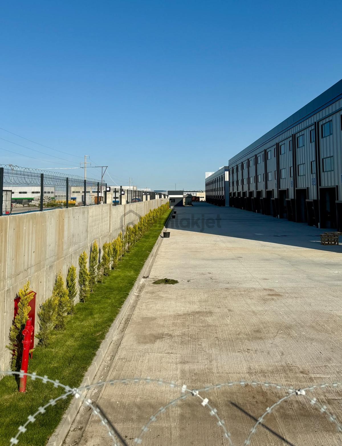 Redstone Kapaklı Lonca Sanayi Sitesi 1050m2 Satılık İmalathane - 16