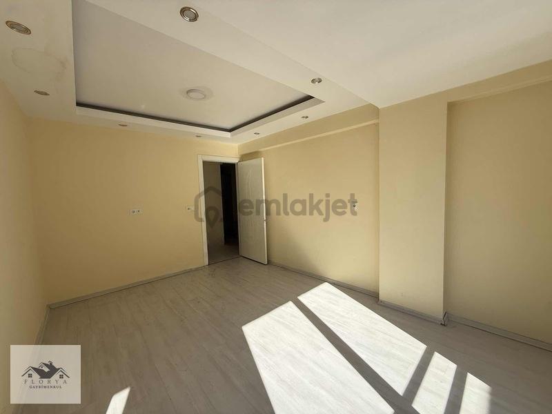 Florya Gayrimenkulden Sümerde Satılık 4+1 Dubleks Daire! - 16
