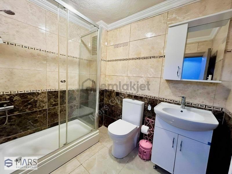 Mavi Durak'ta, Güvenlikli Site İçerisinde, Eşyalı 2+1 Daire - 18