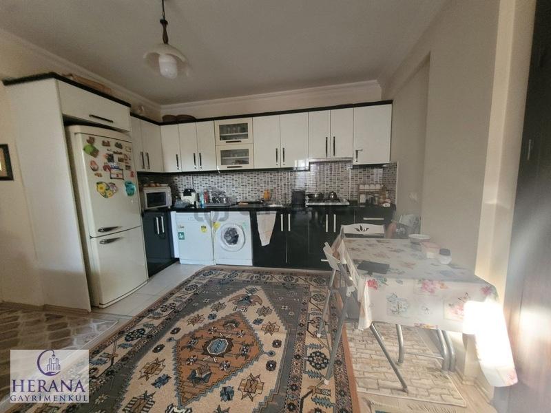 Fethiye Cami Mahallesinde Geniş Bahçeli 2+1 Daire - 8