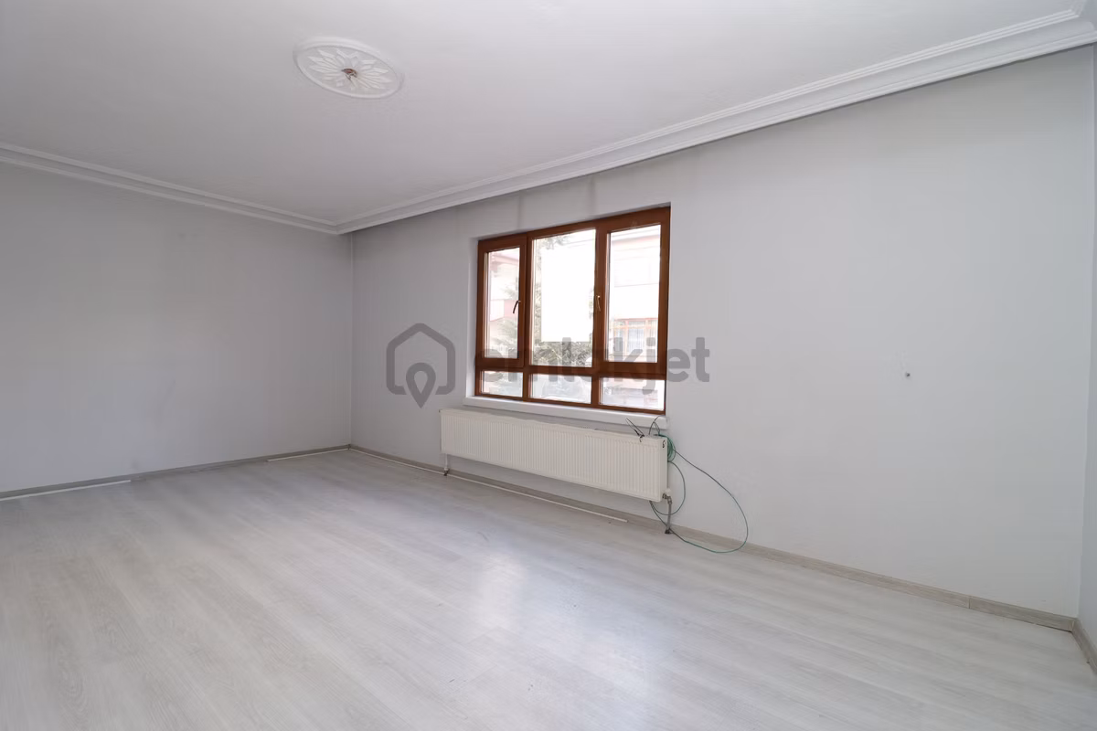 Akif'ten Piyade'de Ön Cephe Köşebaşı Yapılı 3+1 Satılık Daire - 9
