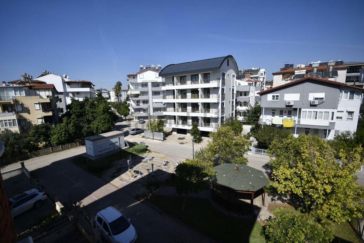 Tek Daıre Üzeri Binada Çift Teraslı,özel Ve Özellikli Dubleks... - 25
