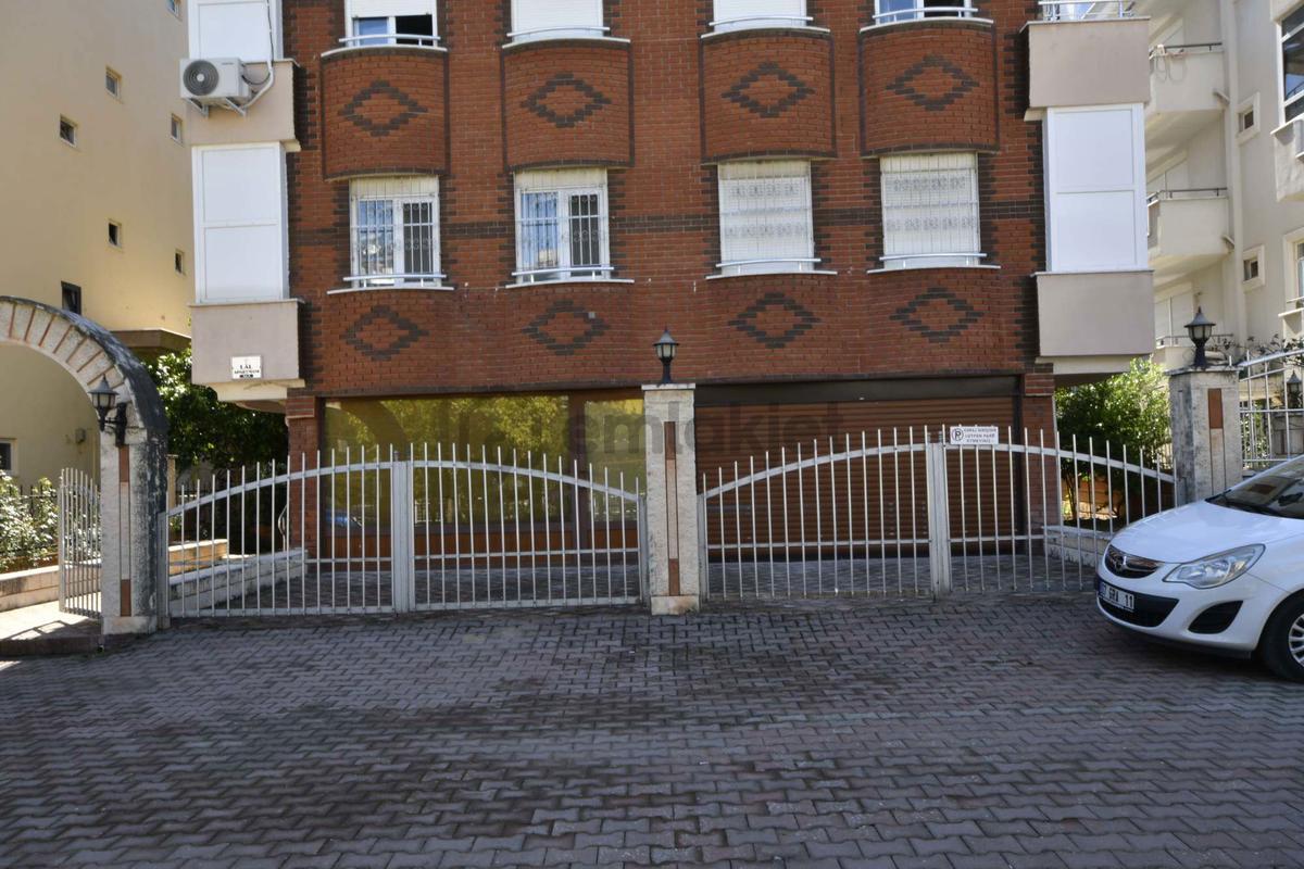 Tek Daıre Üzeri Binada Çift Teraslı,özel Ve Özellikli Dubleks... - 34
