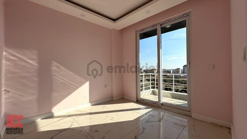 Döşemealtı Yeniköy'de Yeni Binada 1+1 Kiralık Daire - 13