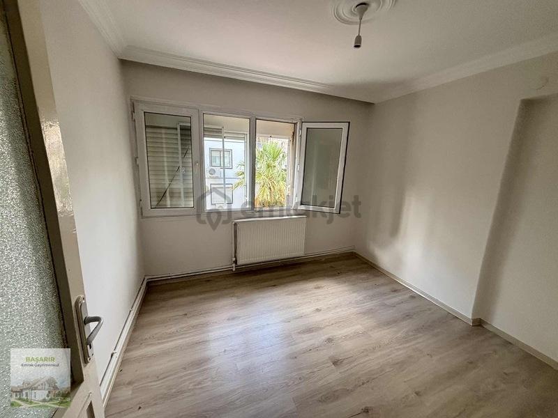 Bahçelievlerin Palmiyeli Sokağında Köşe Asansörlü Doğalgazlı ... - 23