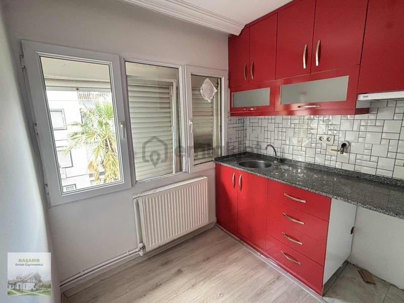 Bahçelievlerin Palmiyeli Sokağında Köşe Asansörlü Doğalgazlı ... - 6