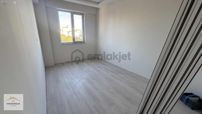 Hakan Emlaktan İkbal Kent Civarı Satılık Arakat 3+1 - 12