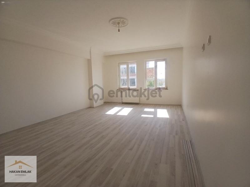 Hakan Emlak'tan Bahar Caddesinde 3+1 Kiralık Daire - 4