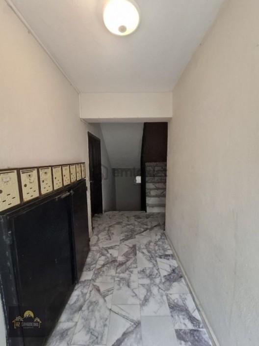 Kuşadası Merkezde Eşyalı Kiralık 2+1 Daire - 13