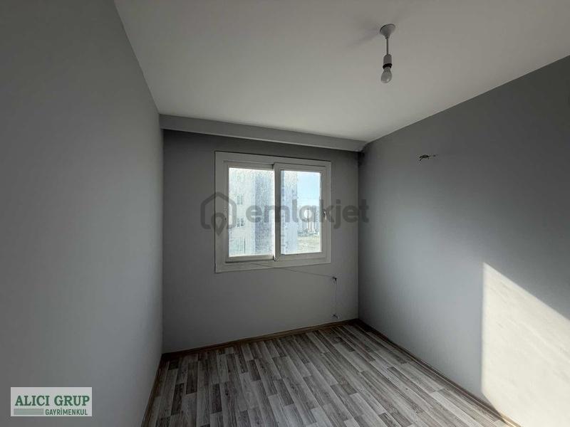 Sarıçam Çarkıpare'de Yatırıma Uygun Satılık 1+1 Daire - 14
