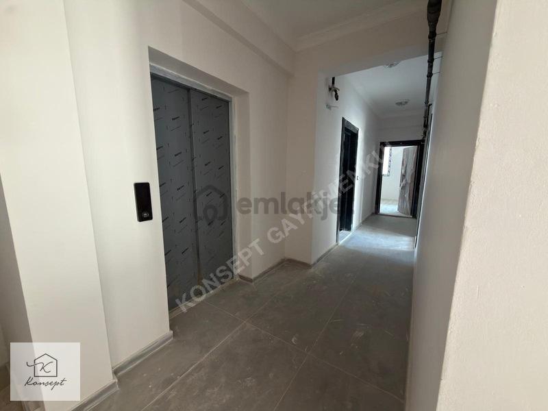 Konsept'den Buca Merkez'de Sıfır Binada Ferah 1+1 Satılık Daire - 5