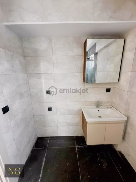Nergis'ten Kayapa'da 3+1 Havuzlu Site İçi - 12