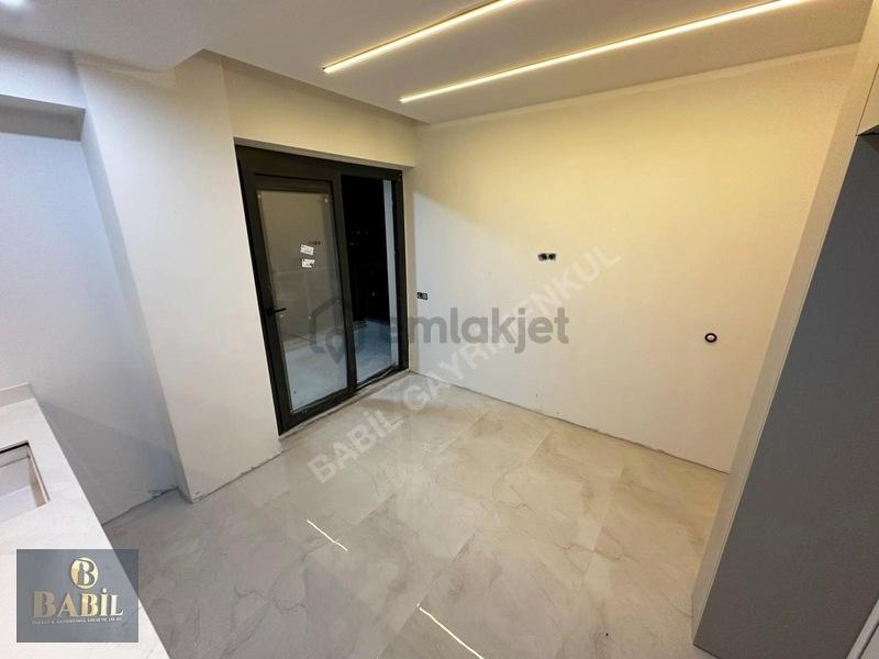 Denizli Karahasnlıda 2+1 Arakat Ön Cephe Sıfır Daire - 9