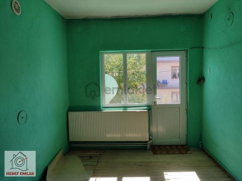 Yenice Mahallenin Komple 2 Katlı Bina - 23