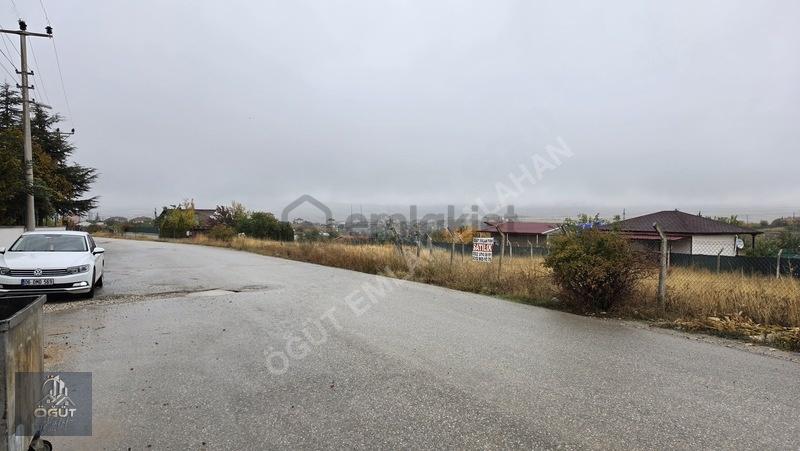 Öğüt Emlak,tan Karşıyakada Cadde Üzeri Köşe Başı Etrafı Çevrili - 7