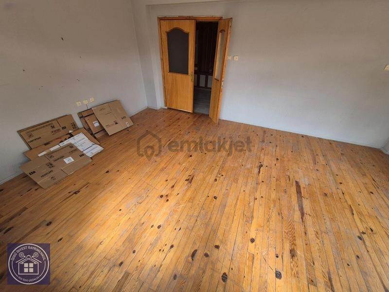 Yunus Emre Mah.cadde Üstü Satılık 3+1 Daire - 3