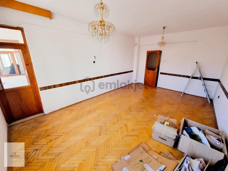 Kızılsaray Temiz Bakımlı 3+1 Asansörlü Kiralık Daire - 2