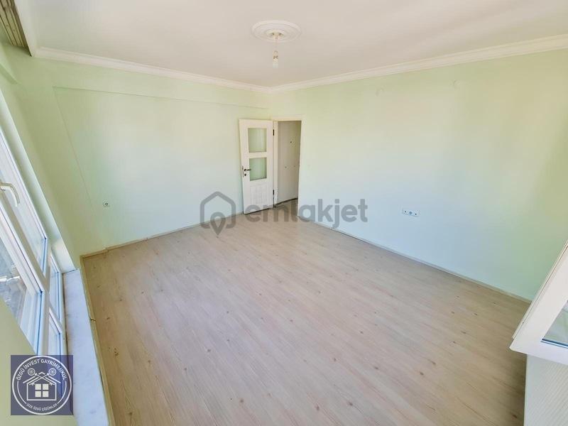 Dumlupınar Mah.cadde Üzeri Satılık 2+1 Daire - 4