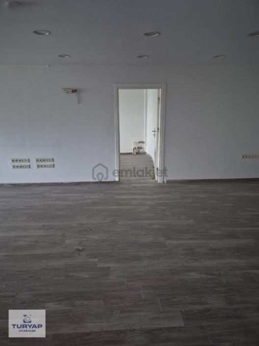 Özlüce Ahmet Tan.kışlalı Cad.kiralık 2+1 Ofis - 4