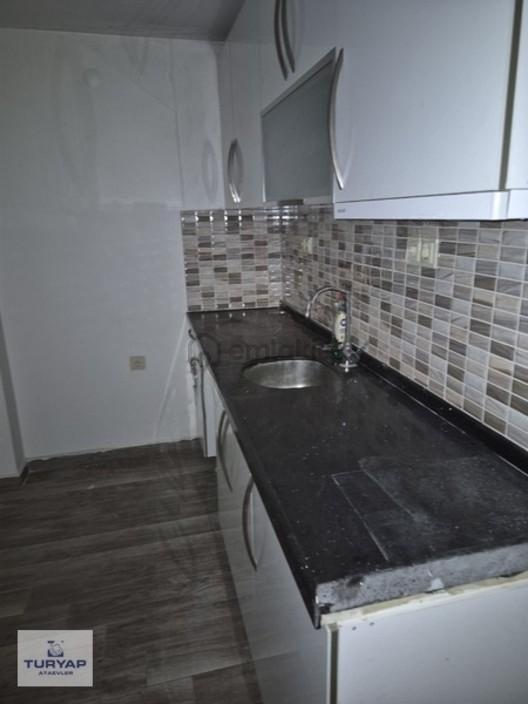 Özlüce Ahmet Tan.kışlalı Cad.kiralık 2+1 Ofis - 9
