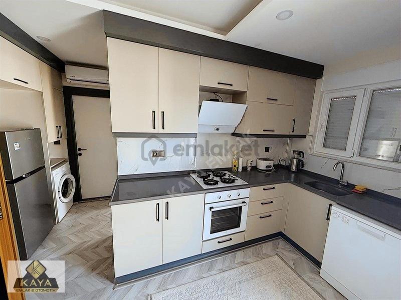 Lüks Eşyalı Önü Açık Katta 1+1 - 30