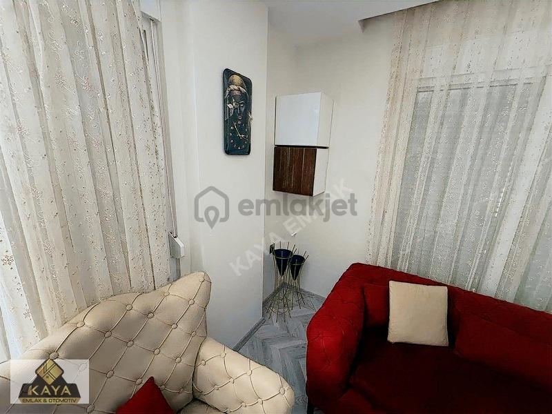 Lüks Eşyalı Önü Açık Katta 1+1 - 33