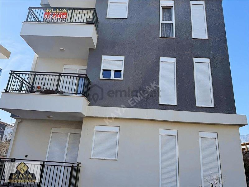 Lüks Eşyalı Önü Açık Katta 1+1 - 35