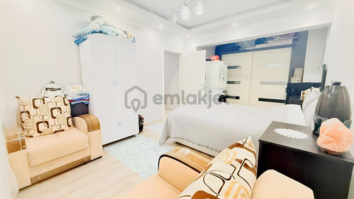 Lüx Donanım ! Merkezi Lokasyonda Kat Konumda 3+1 Site Dairesi - 17