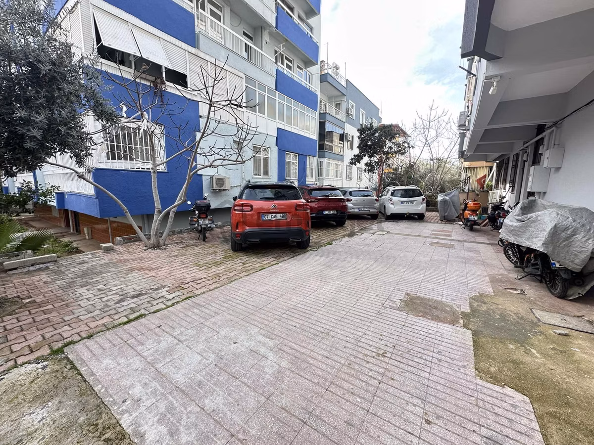 Dokuma Yeşiltepe'de 3+1 Satılık Daire + Asansörlü + Cadde Üzeri - 3