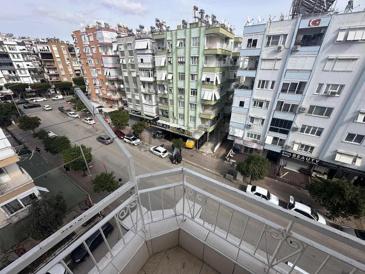 Dokuma Yeşiltepe'de 3+1 Satılık Daire + Asansörlü + Cadde Üzeri - 18