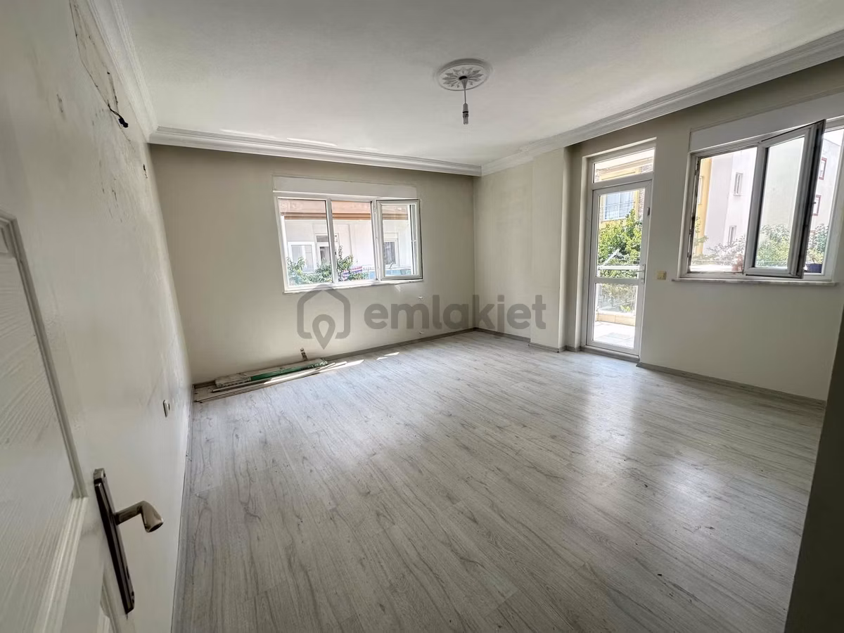 Ahatlı Mah. 2+1 Satılık Daire 1.kat 90m² Ayrı Mutfaklı Kiracısız