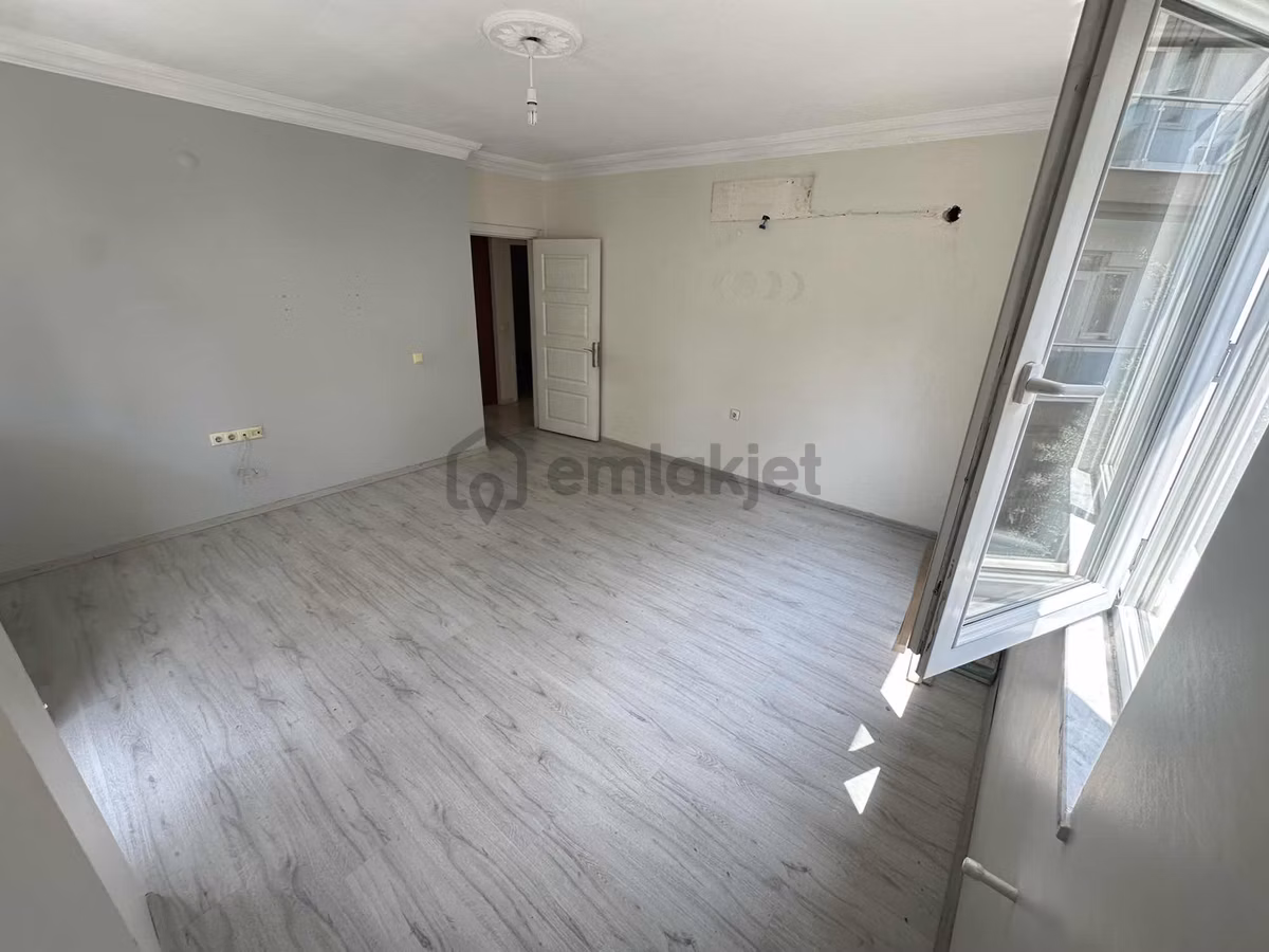 Ahatlı Mah. 2+1 Satılık Daire 1.kat 90m² Ayrı Mutfaklı Kiracısız - 3