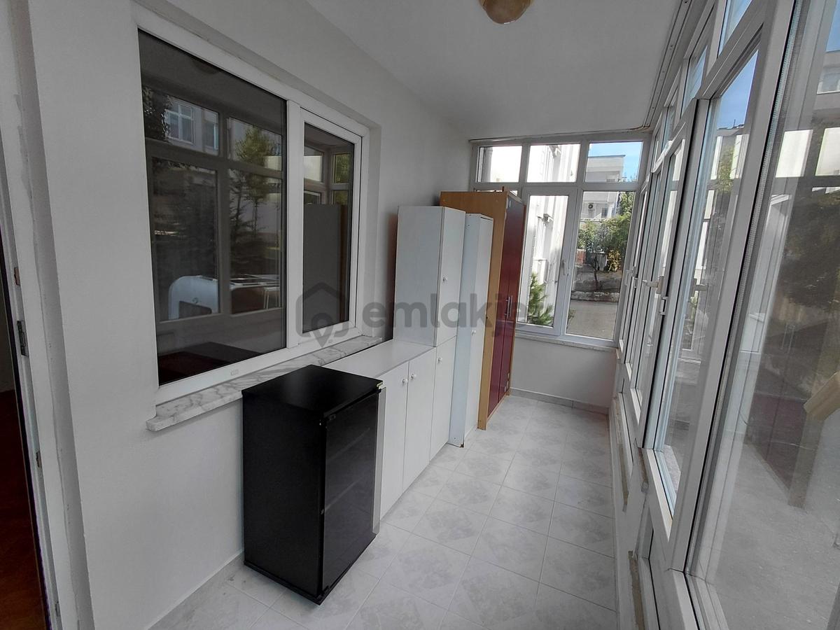 Beşevler 3 Katlı Apartmanda Satılık Bakımlı 3+1 Daire - 19