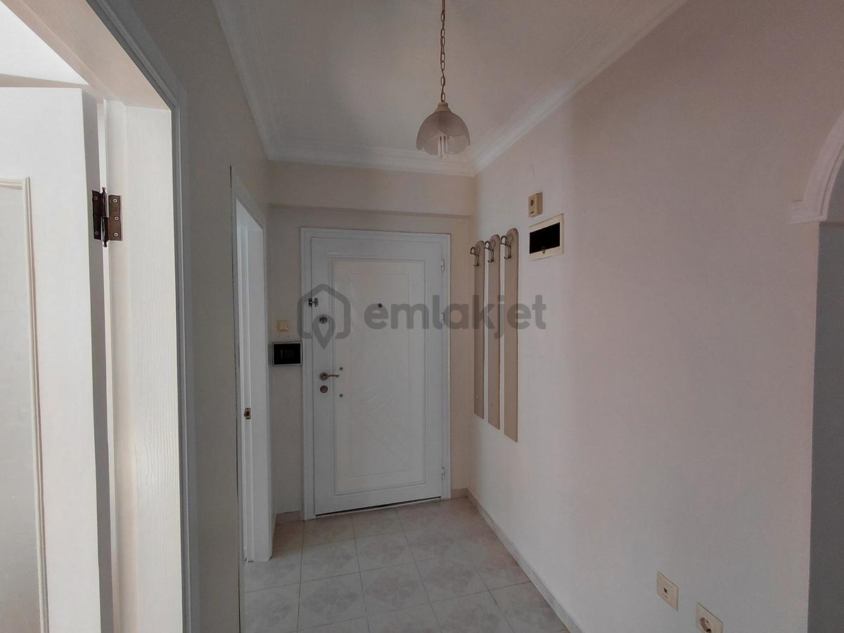 Beşevler 3 Katlı Apartmanda Satılık Bakımlı 3+1 Daire - 27
