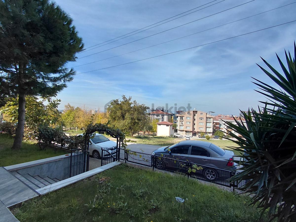 Beşevler 3 Katlı Apartmanda Satılık Bakımlı 3+1 Daire - 31