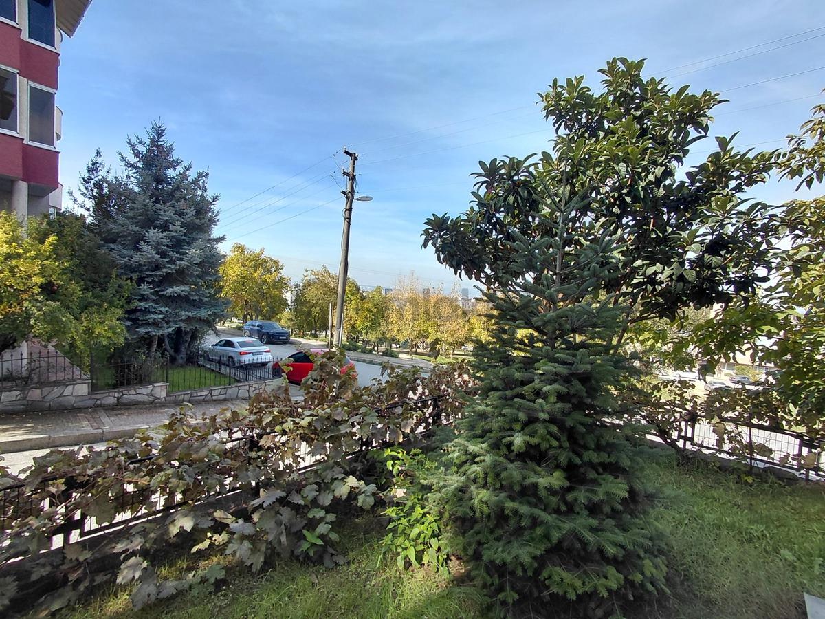 Beşevler 3 Katlı Apartmanda Satılık Bakımlı 3+1 Daire - 35