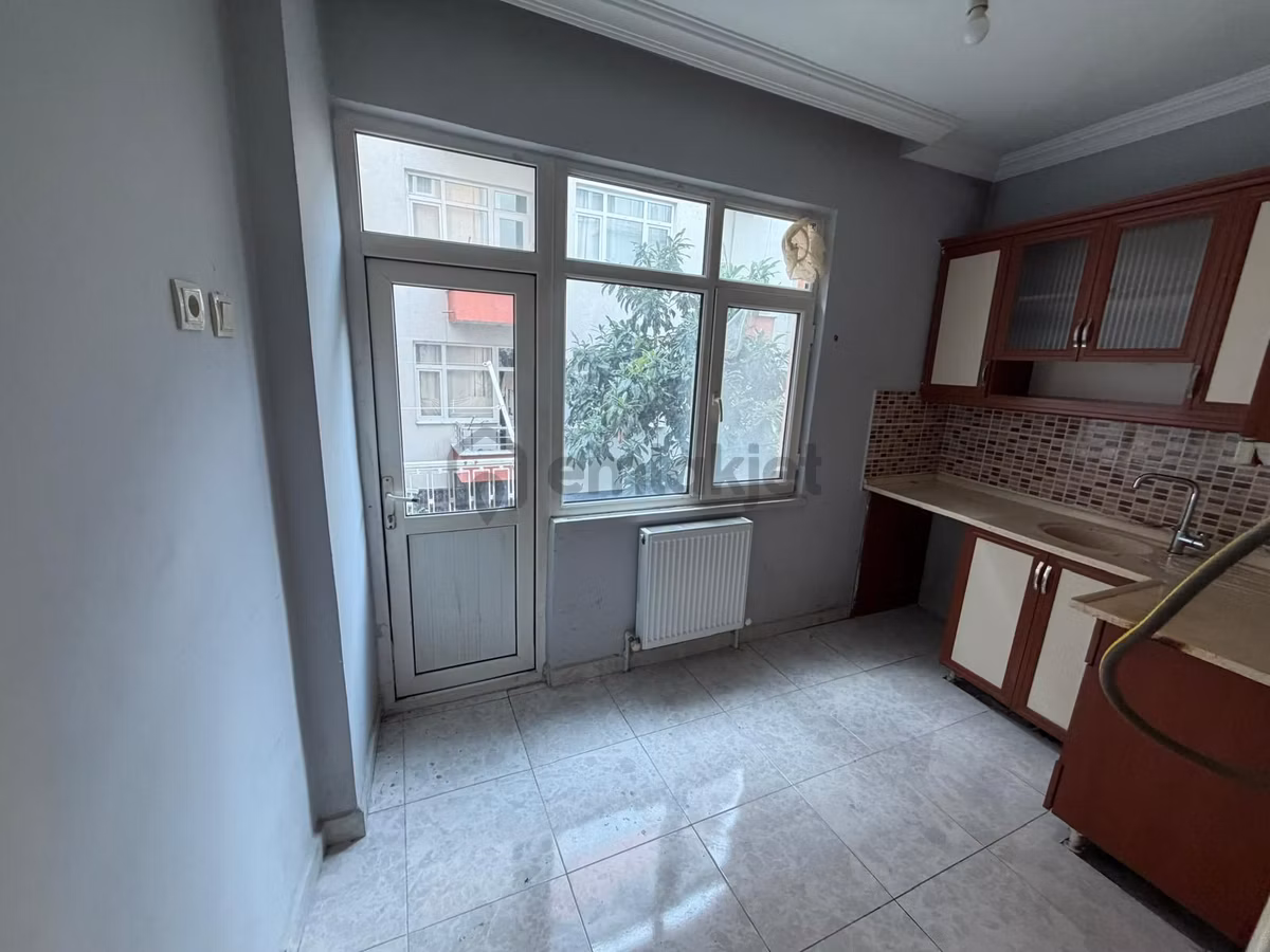 Ayasofya Fatih De Kiralık Doğalgazlı Daire - 13