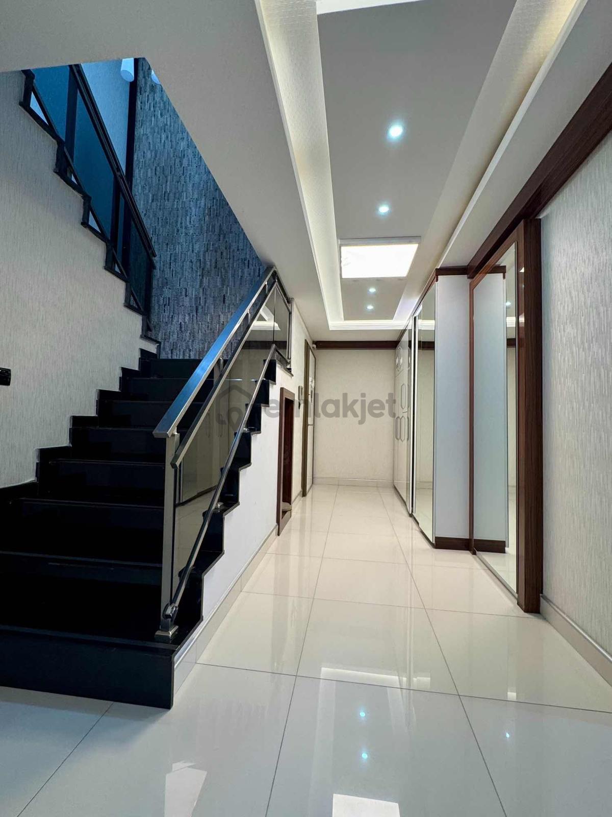 Siteler Mah. Kartal Residence Satılık 4+1 Dubleks Daire 280m² - 40