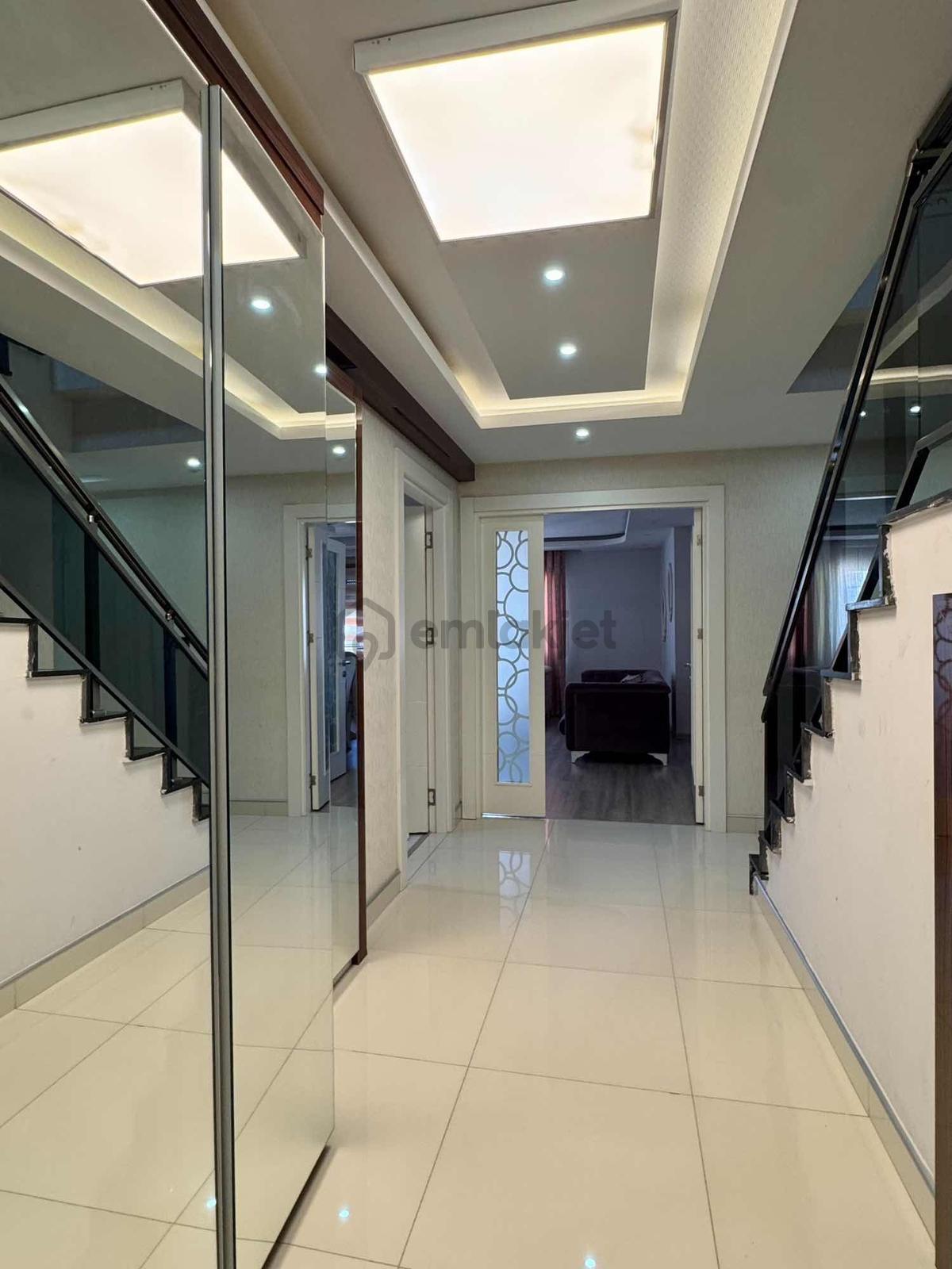 Siteler Mah. Kartal Residence Satılık 4+1 Dubleks Daire 280m² - 36