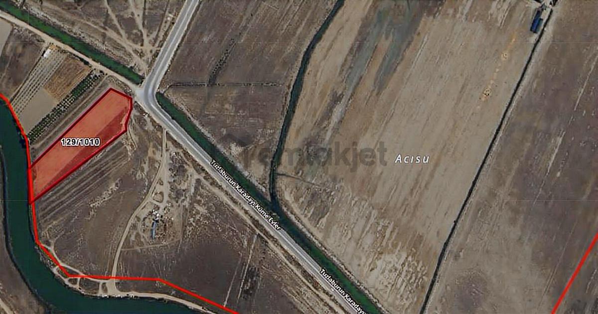 Usta Gayrimenkul'den Satılık Karadayı'da Köşe Parselde Hisse