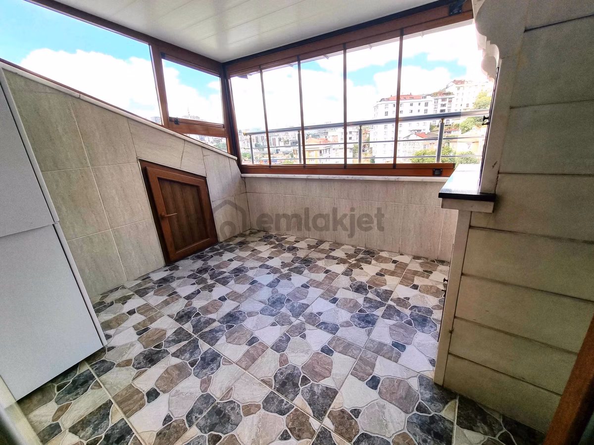 Güzeltepe Mahallesinde Kiralık Çatı Katı Daire - 15