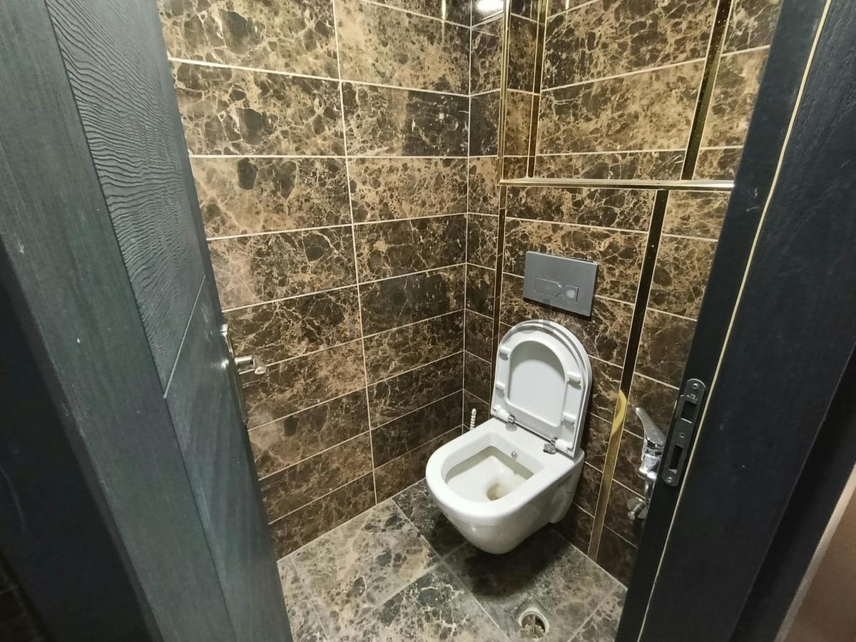 Şehir Merkezi Millet Caddesinde Satılık 7+1 Ofis - 34