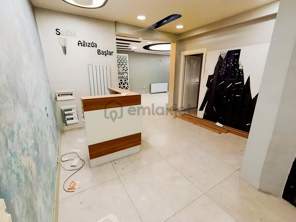 Şehir Merkezi Millet Caddesinde Satılık 7+1 Ofis - 4