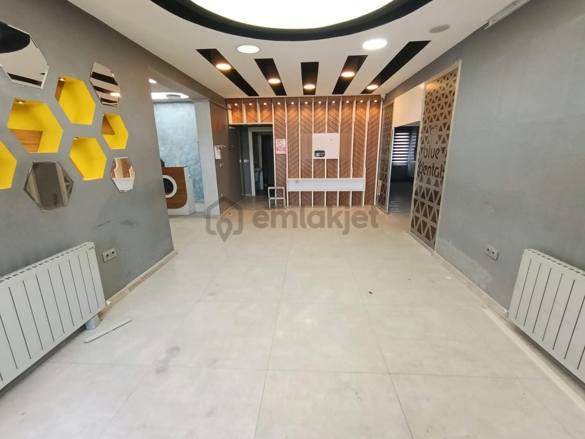 Şehir Merkezi Millet Caddesinde Satılık 7+1 Ofis - 8