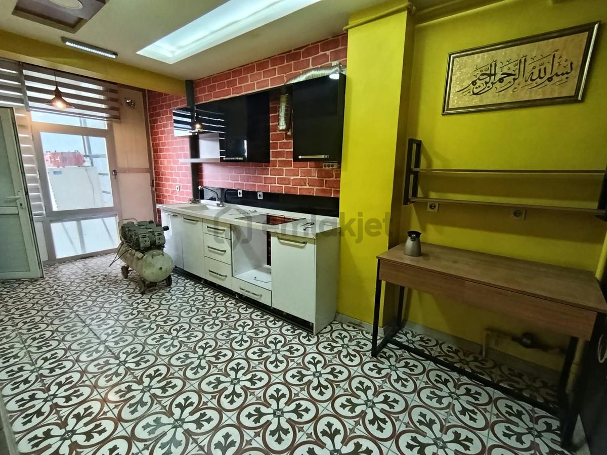 Şehir Merkezi Millet Caddesinde Satılık 7+1 Ofis - 19