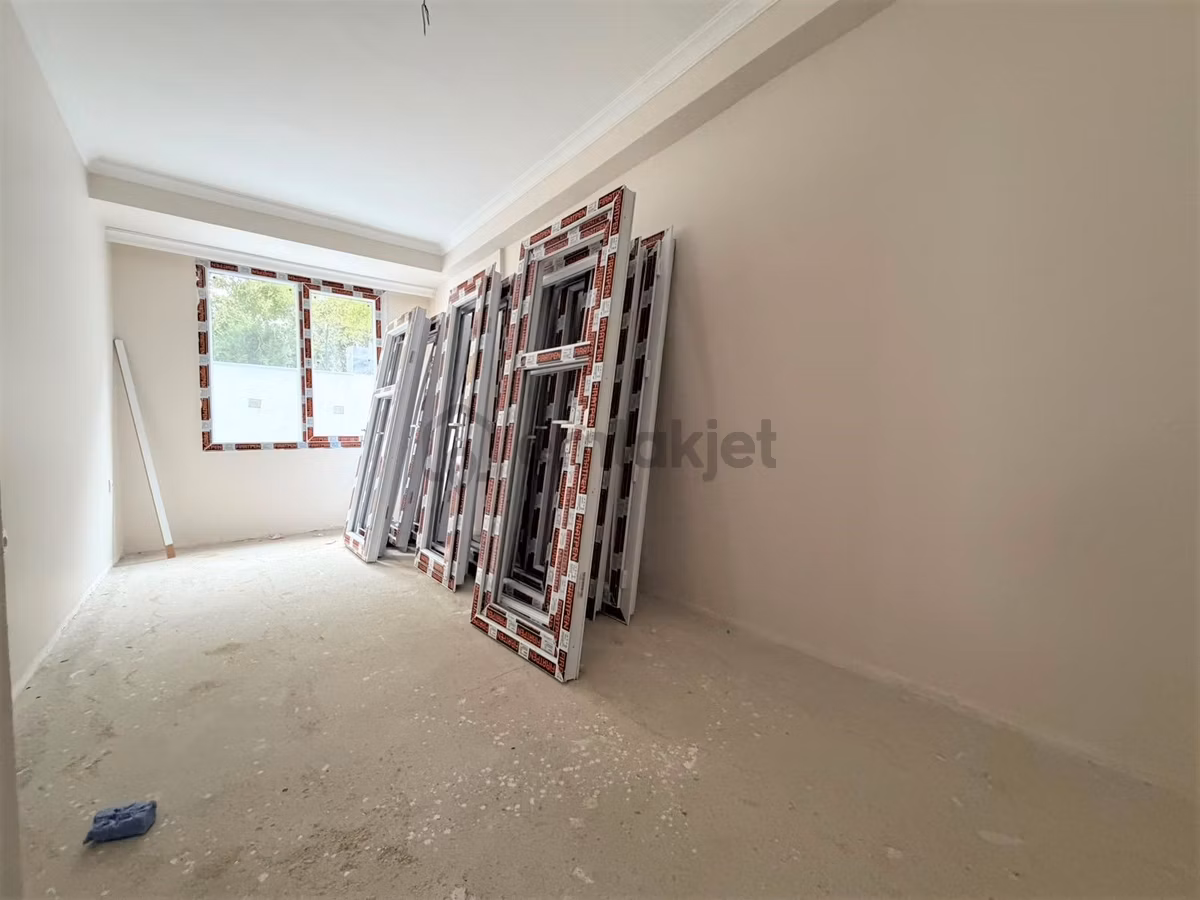 Devlet Hastanesi Yakını K.otoparklı 2+1 Sıfır Satılık Daire - 5