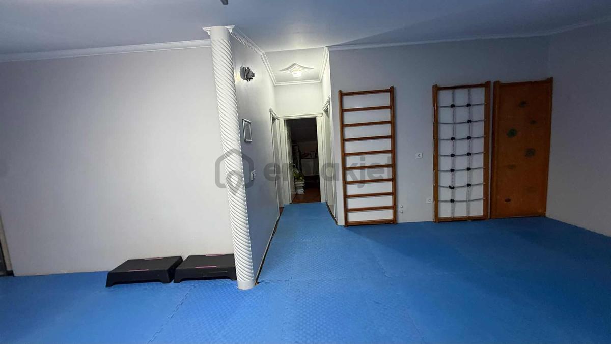 Remax Hedef'ten Metrobüse Yakın Satılık 411m2 Müstakil Villa - 11