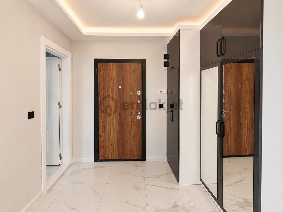 Merkezde Geniş 2+1 Kiralık Daire Rw Akar - 11