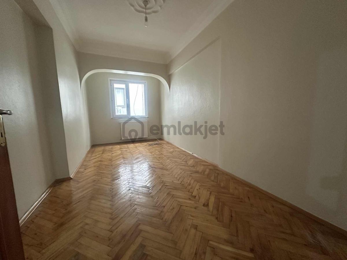Atatürk Mahallesinde 85m2 Ara Kat 2+1 Kiralık Daire - 17