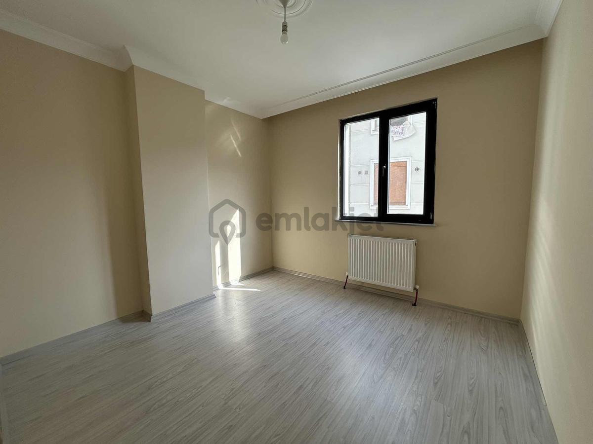 Oben'den Feyzullah'ta Genç Binada Otoparklı 2+1 60 M² Net - 17